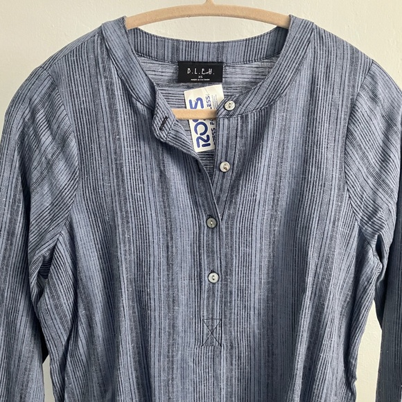 NWT B.L.E.U  linen blend long sleeve blue striped blouse boho top size XS - Picture 5 of 8